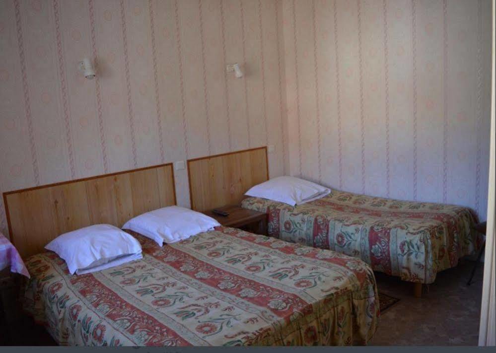 A La Vielle Halle Souppes-sur-Loing Dış mekan fotoğraf