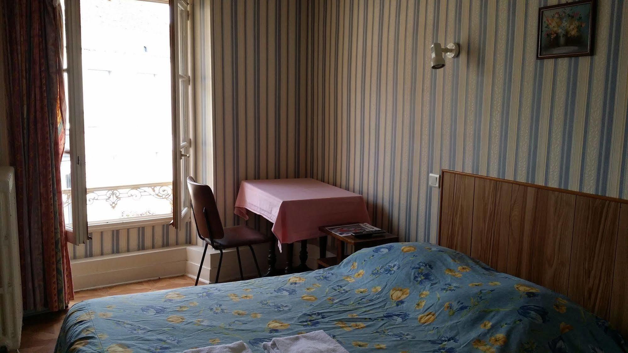 A La Vielle Halle Souppes-sur-Loing Dış mekan fotoğraf